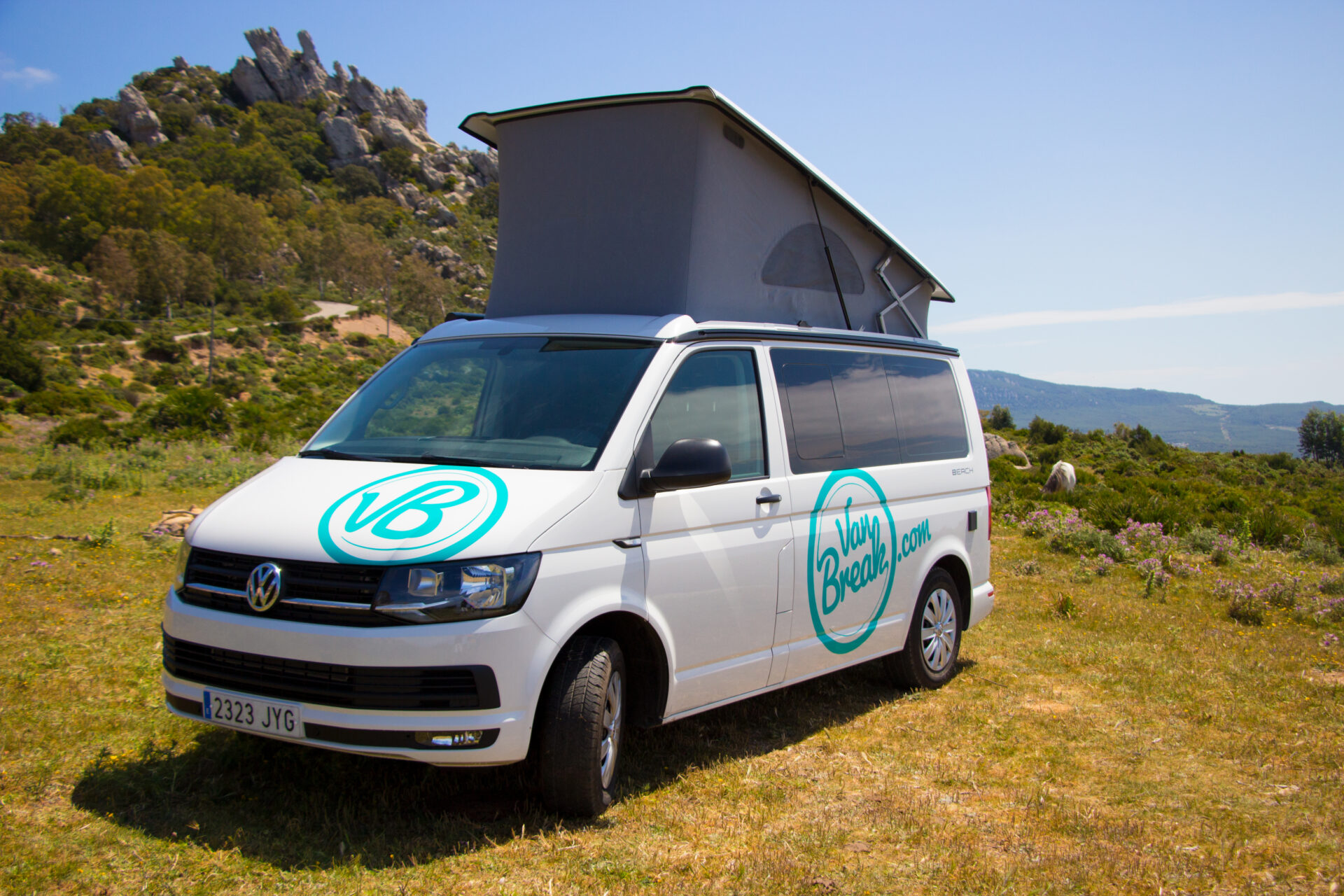 Location van aménagé California VW Volkswagen T6 Beach Vanbreak