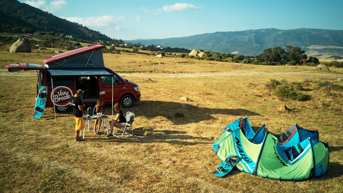 furgoneta camper y kitesurf - road trip andalucia