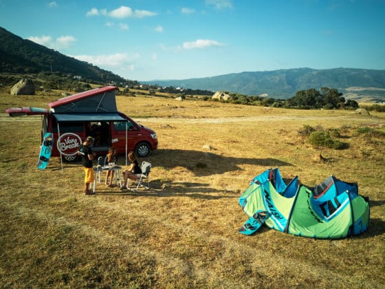 furgoneta camper y kitesurf - road trip andalucia