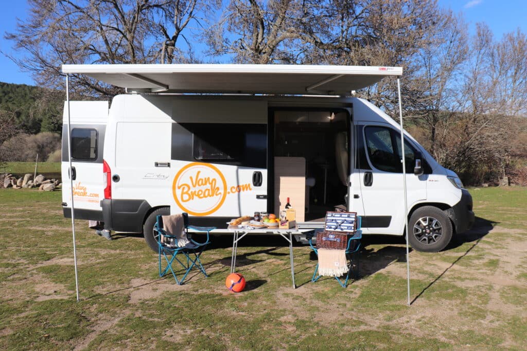 location de mini camping car vanbreak malaga