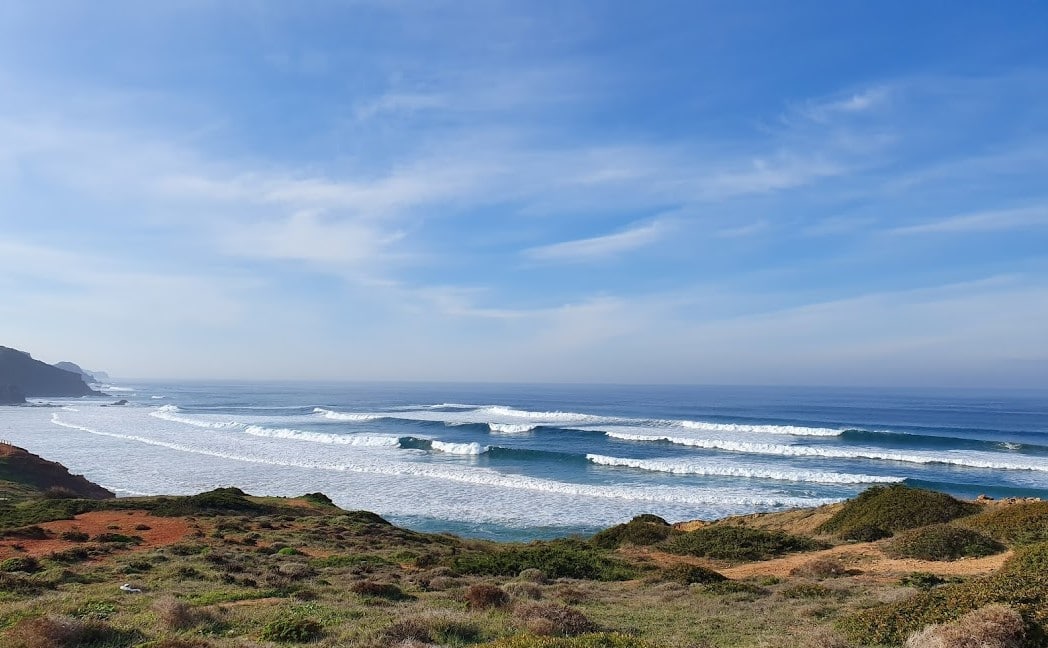 road trip Algarve Portugal - vanbreak