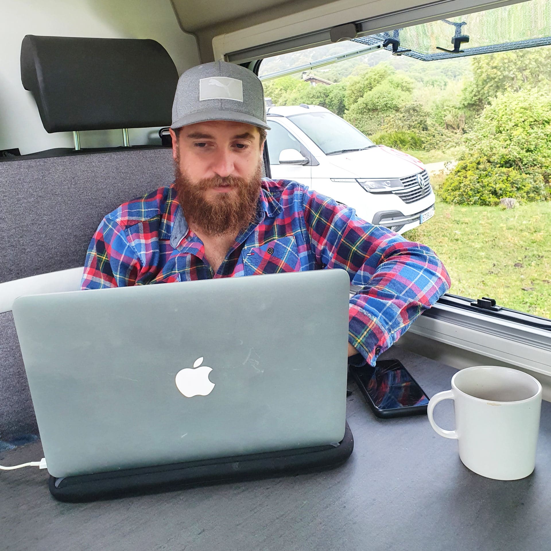road trip and work in remote campervan