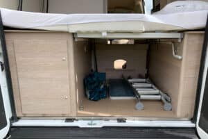 Intérieur du fourgon aménagé Campeo Fiat Ducato