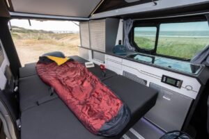 Van aménagé renault trafi Handroad trek 5+ extreme edition