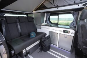 Van aménagé renault trafi Handroad trek 5+ extreme edition