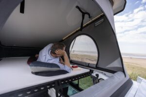 Van aménagé renault trafi Handroad trek 5+ extreme edition
